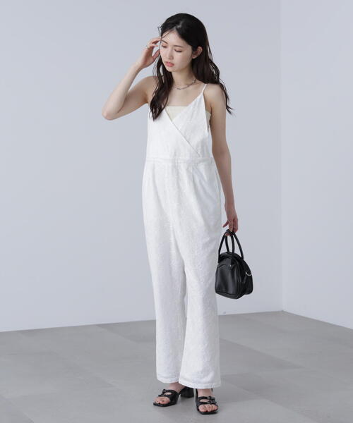 FREE'S MART（フリーズマート）の「[ M F M ]大柄レースオールインワン（つなぎ/オールインワン・レディース・ホワイト/ブラック・MEDIUM/SMALL）」の2枚目の写真