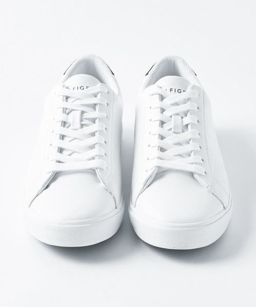 TOMMY HILFIGER（トミーヒルフィガー）の「【TOMMY HILFIGER】tmRISHER スニーカー（スニーカー・メンズ・ホワイト・25/25.5/26cm/26.5/27cm/28cm）」の4枚目の写真