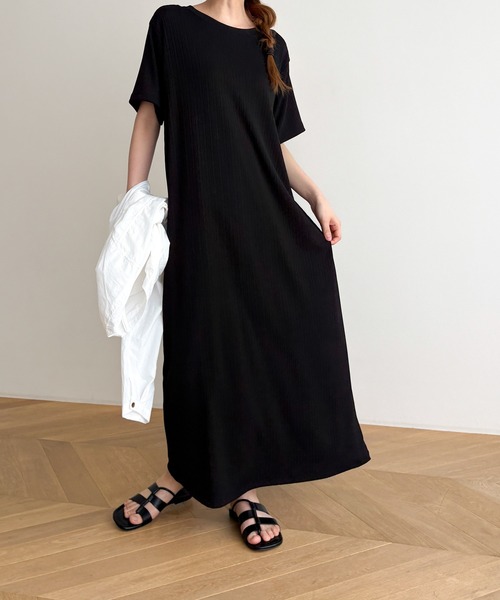 CANAL JEAN（キャナルジーン）の「El mar　ランダムテレコハーフスリーブワンピース（ワンピース・レディース・ブラック・ONE SIZE）」の8枚目の写真