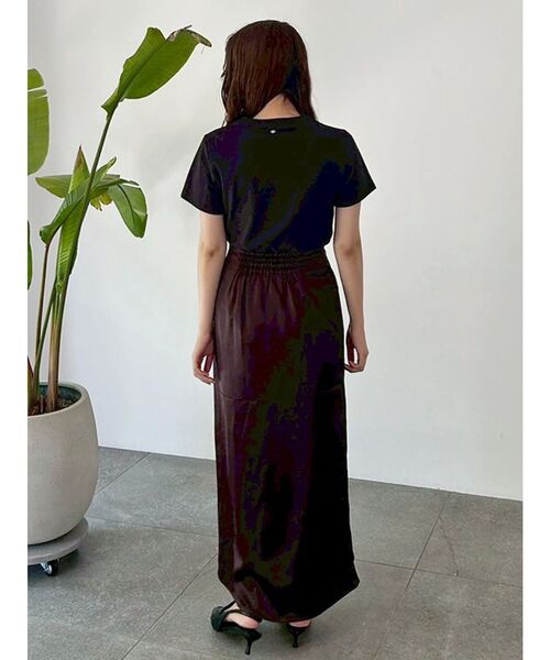 MERCURYDUO（マーキュリーデュオ）の「シンプルコンパクトTシャツ（Tシャツ/カットソー・レディース・ベビーピンク/ブラック/オフホワイト/ブラウン・FREE）」の21枚目の写真