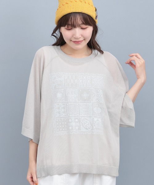 チチカカ(チチカカ)の「シアーニットインナー付プルオーバー(Tシャツ/カットソー・レディース・グレー/レンガ/ネイビー・FREE)」の1枚目の写真