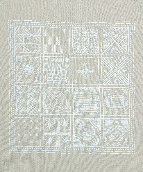 チチカカ(チチカカ)の「シアーニットインナー付プルオーバー(Tシャツ/カットソー・レディース・グレー/レンガ/ネイビー・FREE)」の18枚目の写真