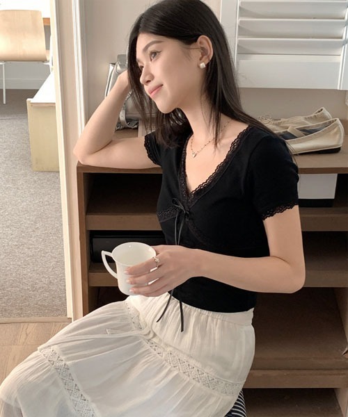 Mayree（メイリー）の「【Mayree】Vネック フロント レース 半袖 カットソー（Tシャツ/カットソー・レディース・ホワイト/グリーン/ピンク/ブラック/グレー・FREE）」の13枚目の写真