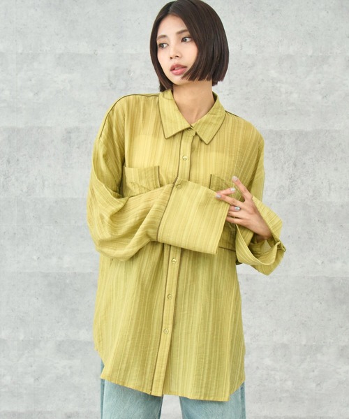 ANAP(アナップ)の「配色パイピング ビッグカフス オーバーサイズシャツ(シャツ/ブラウス・レディース・ブラウン/イエロー/ブルー・FREE)」の1枚目の写真