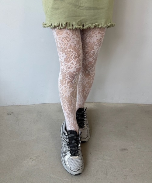 SANSeLF（サンセルフ）の「【SANSeLF】シアーリブ編み ニュアンスカラーフラワーレースタイツ saa25a007（タイツ/ストッキング・レディース・ブルー/ホワイト・FREE）」の3枚目の写真