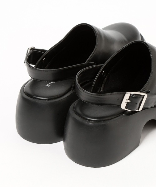 LEPSIM(レプシィム)の「2WAYベルト厚底サボ 578034(サンダル・レディース・ブラック/ダークブラウン・MEDIUM/LARGE)」の4枚目の写真