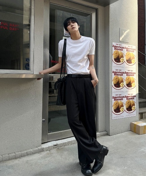 COSYHARU（コシハル）の「切替マッスルフィット半袖Tシャツ（Tシャツ/カットソー・メンズ・ホワイト/ブラック・MEDIUM/LARGE/X-LARGE）」の19枚目の写真