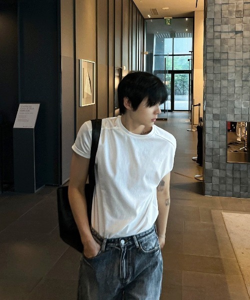 COSYHARU（コシハル）の「切替マッスルフィット半袖Tシャツ（Tシャツ/カットソー・メンズ・ホワイト/ブラック・MEDIUM/LARGE/X-LARGE）」の15枚目の写真