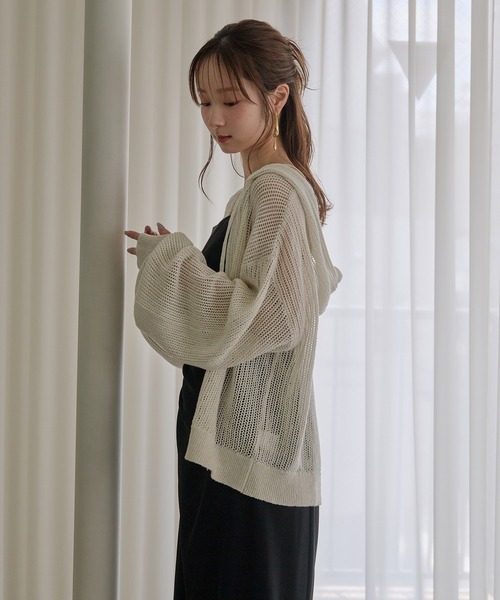 mideal(マイディール)の「glitter sheer hoodie / ラメシアーパーカー(パーカー・レディース・ミント/アイボリー・FREE)」の3枚目の写真