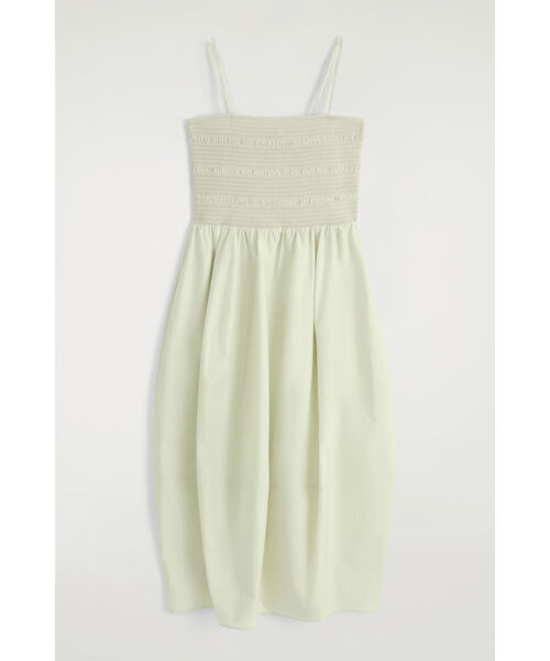 COS（コス）の「スモックミディドレス（ワンピース・レディース・ネイビー/ピンク/ライトグリーン・S/XS/M/L）」の18枚目の写真