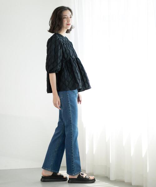 OPAQUE.CLIP（オペークドットクリップ）の「《SS-LLサイズ》ストレッチセミフレアデニム【洗濯機洗い可】（デニムパンツ・レディース・ライトブルー/ブルー系その他/ネイビー/サックスブルー・34/36/38/40/42/02/03）」の21枚目の写真