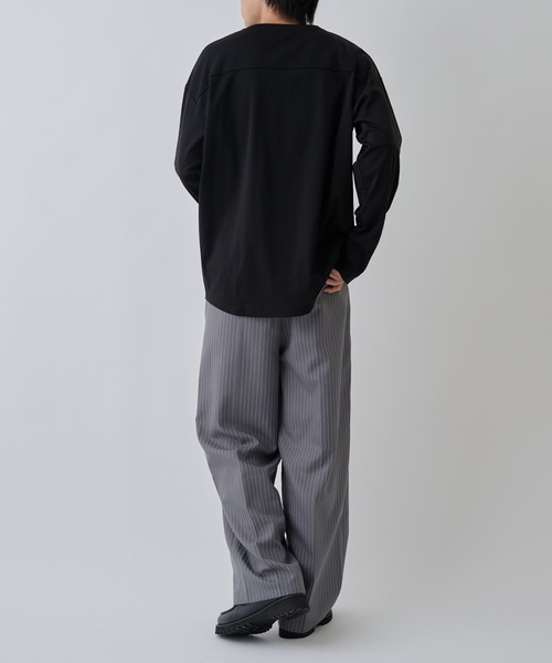 COLONY 2139(コロニートゥーワンスリーナイン)の「フェードコットンラウンドヘム長袖TEE(Tシャツ/カットソー・メンズ・グレー/ブラック/ホワイト・MEDIUM/LARGE)」の22枚目の写真