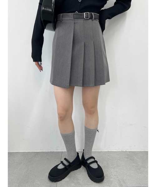 WEGO（ウィゴー）の「サイドプリーツベルトスカート（スカート・レディース・ブラック/グレー・FREE）」の8枚目の写真