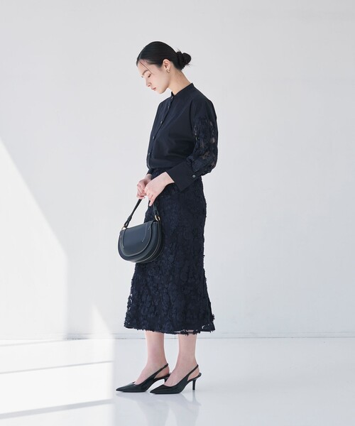BIANCA(ビアンカ)の「【マルチシーン】華やかレーススカート(スカート・レディース・オフホワイト/ネイビー・40/38)」の17枚目の写真