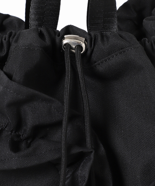 U by SPICK&SPAN（ユーバイスピックアンドスパン）の「《追加》Casselini /キャセリーニ フリルナップサック2（バックパック/リュック・レディース・ブラック・FREE）」の16枚目の写真