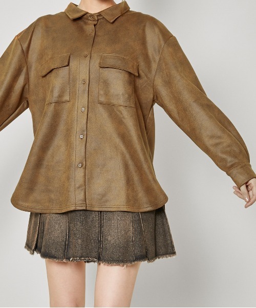 GORGE（ゴージ）の「《フェイクレザー見え×ゆるシルエット》一枚でサマ見え！合皮風ポンチジャケット（その他アウター・レディース・ブラック/ダークブラウン/ブラウン・F）」の10枚目の写真