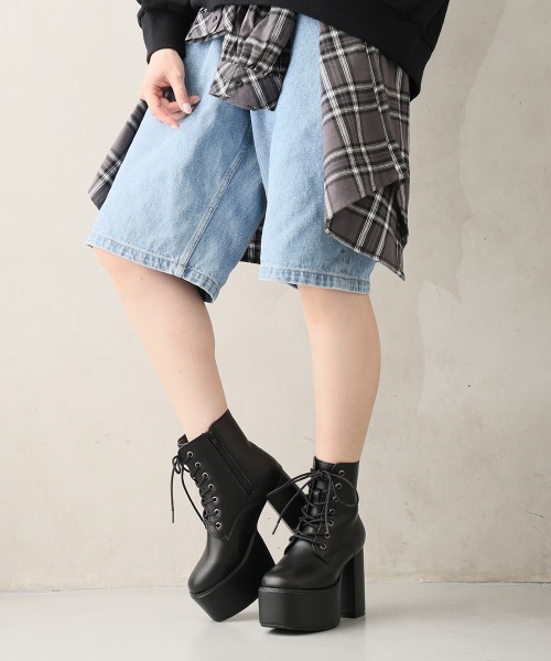 DEMETER(デメテル)の「厚底 プラットフォーム レースアップブーツ(ブーツ・レディース・ブラック・S/M/L/LL)」の13枚目の写真