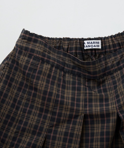 LA MARINE FRANCAISE(マリン フランセーズ)の「アソートチェックタックスカート(スカート・レディース・ブラック系/ブラック系2/ネイビー系・0/1)」の5枚目の写真