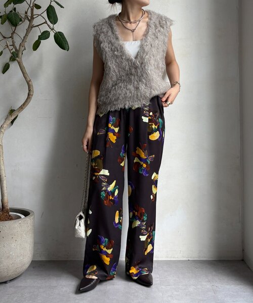 DouDou（ドゥドゥ）の「ビッグフラワープリントパンツ（その他パンツ・レディース・ベージュ/ブラウン・FREE）」の21枚目の写真