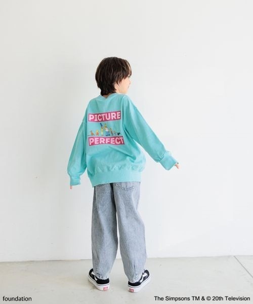 The Simpsons(ザ・シンプソンズ)の「【The Simpsons/BAYFLOW】スウェットプルオーバー(KIDS)(スウェット・キッズ・オフホワイト/チャコール/ブルーグリーン・130cm/120cm/110cm/150cm/140cm)」の10枚目の写真
