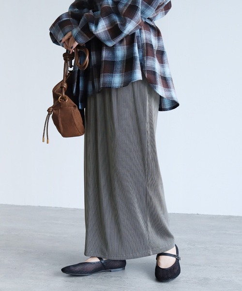 reca(レカ)の「ストライププリーツスカート(スカート・レディース・ベージュ/チャコールグレー/グレー・M)」の21枚目の写真