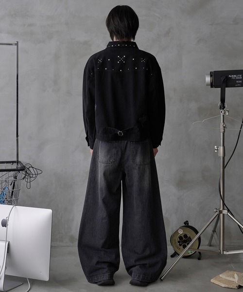 EPNK（イーピーエヌケー）の「Studs damage denim jacket / スタッズ