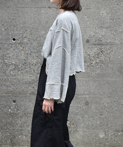 Bleu Bleuet（ブルーブルーエ）の「【ZOZO限定】配色メローショートトップス（Tシャツ/カットソー・レディース・ベージュ/オフホワイト/グレー・FREE）」の7枚目の写真