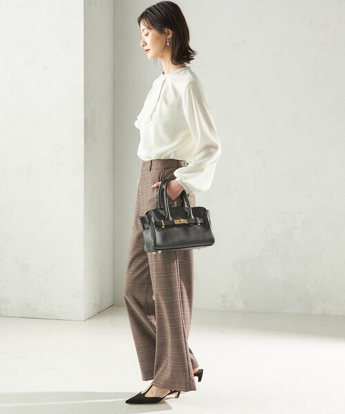 SHIPS(シップス)の「〈手洗い可能〉DELEGANT ストレート パンツ(セットアップ対応)(その他パンツ・レディース・ブラウン系/ネイビー/ベージュ・40/38/36/34)」の7枚目の写真