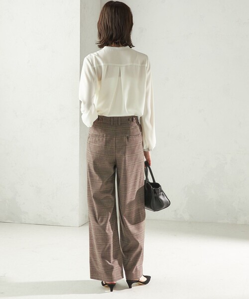 SHIPS(シップス)の「〈手洗い可能〉DELEGANT ストレート パンツ(セットアップ対応)(その他パンツ・レディース・ブラウン系/ネイビー/ベージュ・40/38/36/34)」の8枚目の写真