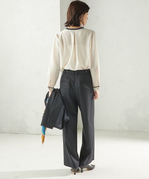 SHIPS(シップス)の「〈手洗い可能〉DELEGANT ストレート パンツ(セットアップ対応)(その他パンツ・レディース・ブラウン系/ネイビー/ベージュ・40/38/36/34)」の14枚目の写真
