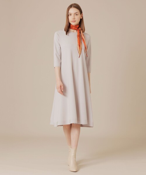 MACKINTOSH LONDON(マッキントッシュ ロンドン)の「スライトラスターストレッチワンピース(ワンピース・レディース・ブラック/ベージュ・38/40)」の5枚目の写真