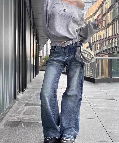 VIBGYOR（ヴィブジョー）の「【LAMPOON】ラインストーンオフショルスエット（スウェット・レディース・グレー・SMALL/MEDIUM/LARGE）」の3枚目の写真