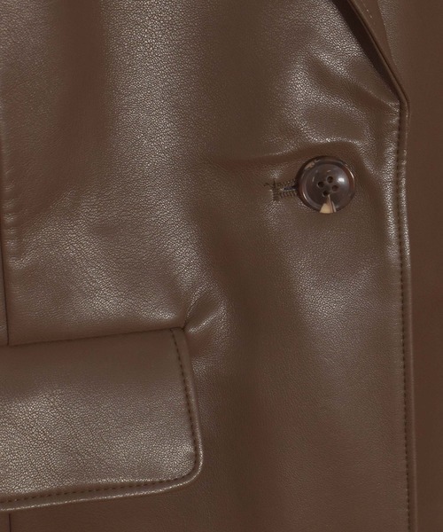 Reurie'（レウリィ）の「フェイクレザーテーラードジャケット / 大人カジュアル モード きれいめ シンプル オーバーサイズ クール アウター 合皮（テーラードジャケット・レディース・ブラウン/ブラック・FREE）」の11枚目の写真