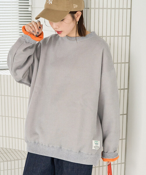 FREAK'S STORE(フリークスストア)の「限定展開 DISCUS ATHLETIC/ディスカス アスレチック インレー 裏 シャギー ボンディング 配色 プルオーバー(スウェット・レディース・グリーン/ライトグレー/ブラック/ブルー/ナチュラル・MEDIUM/LARGE)」の1枚目の写真