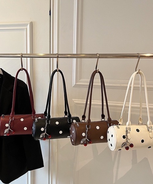 deux amour（ドゥーザムール）の「水玉プリントボストンバッグ（ボストンバッグ・レディース・ブラウン/ホワイト/ブラック/ワイン・FREE）」の20枚目の写真