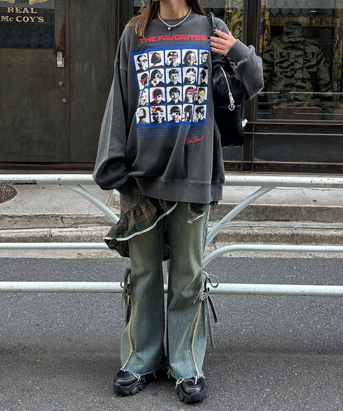 CIAOPANIC（チャオパニック）の「アソートプリントピグメントスウェット（Tシャツ/カットソー・レディース・チャコールグレー/グレー/シルバー/ブルー/ブラック系その他/レモンイエロー/ブラック/サックスブルー/ダークグレー/マスタード/ネイビー/イエロー・FREE）」の14枚目の写真