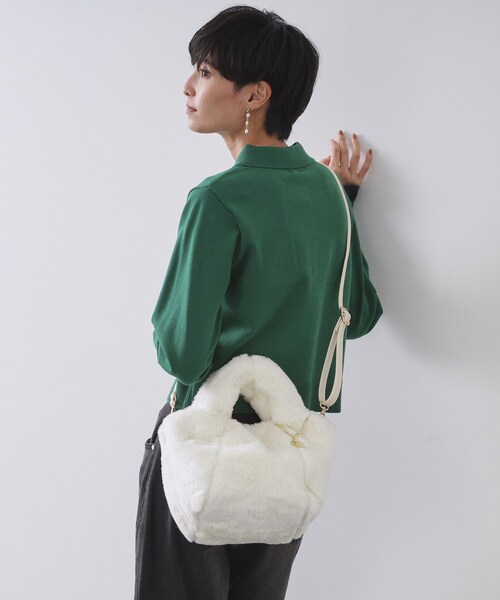 OPAQUE.CLIP（オペークドットクリップ）の「【2WAY】フェイクファーミドルトートバッグ（トートバッグ・レディース・ブラウン系/オフホワイト/チャコールグレー/グリーン系・00）」の7枚目の写真