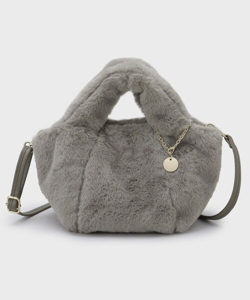 OPAQUE.CLIP（オペークドットクリップ）の「【2WAY】フェイクファーミドルトートバッグ（トートバッグ・レディース・ブラウン系/オフホワイト/チャコールグレー/グリーン系・00）」の18枚目の写真