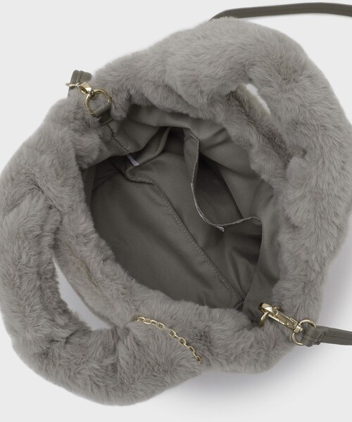 OPAQUE.CLIP（オペークドットクリップ）の「【2WAY】フェイクファーミドルトートバッグ（トートバッグ・レディース・ブラウン系/オフホワイト/チャコールグレー/グリーン系・00）」の22枚目の写真