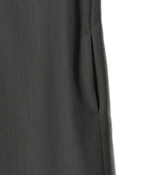 ESTNATION（エストネーション）の「ESTNATION / バックバックル ストレートワンピース（ワンピース・レディース・ブラック/グレー・FREE）」の7枚目の写真