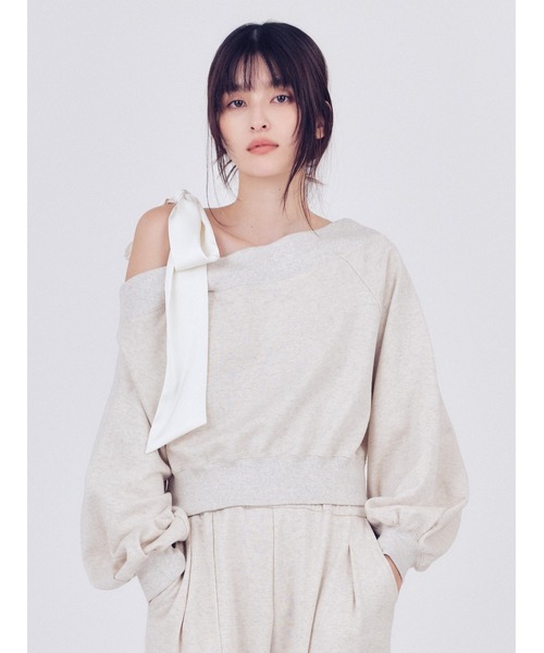 FRAY I.D ビッグリボンワンショルカットソー FRAY I.D（フレイアイディー）の「ビッグリボンワンショルカットソー