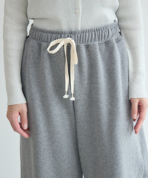 Paradise Picnic（パラダイスピクニック）の「cloche 裏起毛カーブシルエットパンツ（その他パンツ・レディース・グレー/ブラック/ブラウン・FREE）」の12枚目の写真