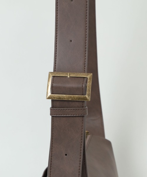 WEGO(ウィゴー)の「WEGO/2wayベルトワンショルダー(ショルダーバッグ・レディース・その他1/ブラック/ワイン/ブラウン・FREE)」の8枚目の写真