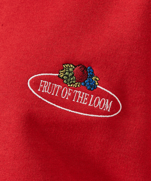 FRUIT OF THE LOOM(フルーツオブザルーム)の「【FRUIT OF THE LOOM】PRINT SWEAT1/ワンポイント/ユニセックス【WEB限定】(スウェット・メンズ・レッド・M/L/XL)」の7枚目の写真