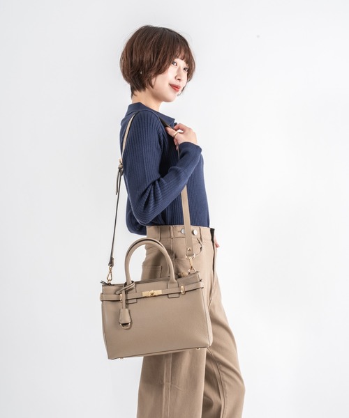 GIANNI NOTARO(ジャンニノターロ)の「【GIANNI NOTARO 】ハンドバッグ ショルダーバッグ 本革(ショルダーバッグ・レディース・ブラック/ベージュ系その他・FREE)」の22枚目の写真