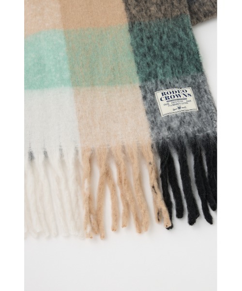 RODEO CROWNS WIDE BOWL（ロデオクラウンズワイドボウル）の「チェックガラ ボリュームマフラー（マフラー・レディース・ブラック系その他/ピンク系その他/ブルー系その他・FREE）」の11枚目の写真