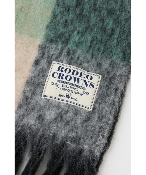 RODEO CROWNS WIDE BOWL（ロデオクラウンズワイドボウル）の「チェックガラ ボリュームマフラー（マフラー・レディース・ブラック系その他/ピンク系その他/ブルー系その他・FREE）」の12枚目の写真