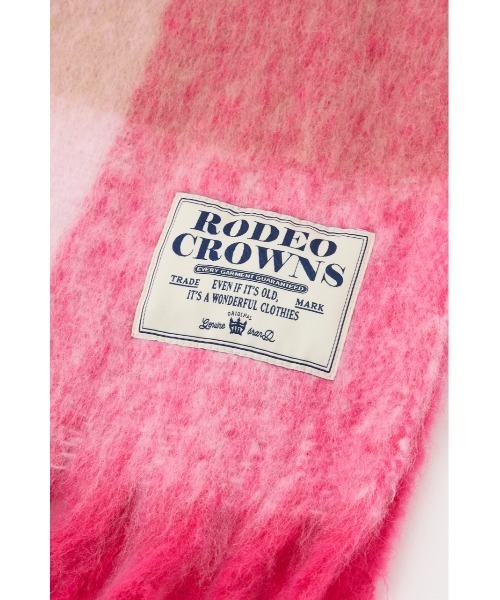 RODEO CROWNS WIDE BOWL（ロデオクラウンズワイドボウル）の「チェックガラ ボリュームマフラー（マフラー・レディース・ブラック系その他/ピンク系その他/ブルー系その他・FREE）」の7枚目の写真