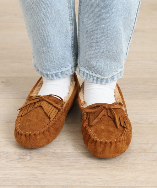 LibertyDoll（リバティードール）の「LIBERTYDOLL フラットモカシン リボンフリンジ レースボアスリッポン（モカシン/デッキシューズ・レディース・ダークグレー/ライトグレー/ダークブラウン/キャメル/ブラック・S/L/LL/M）」の14枚目の写真