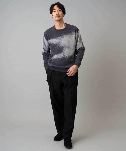 a.v.v（アーヴェヴェ）の「【洗濯機で洗える】モールジャカードボカシ柄ニット（ニット/セーター・メンズ・ベージュ/グレー・46/48）」の7枚目の写真